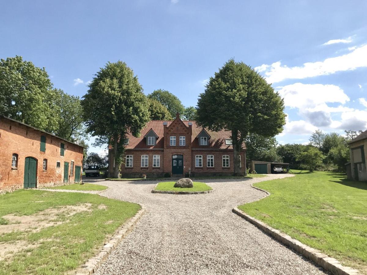 Apartment With Garden In Luebberstorf Exterior photo